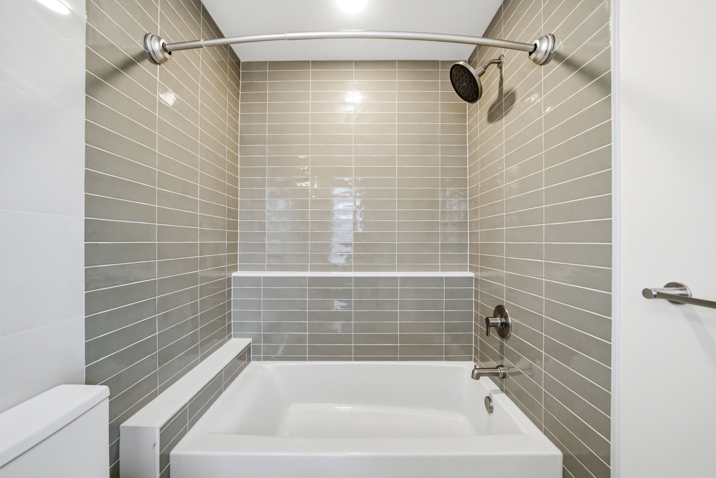 110 Secondary Bath Staged